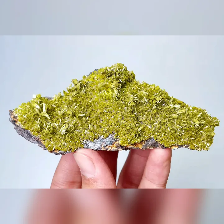 Natural Pyromorphite,Mineral Specimen:Guangxi,China (115*50*25MM) - image 5