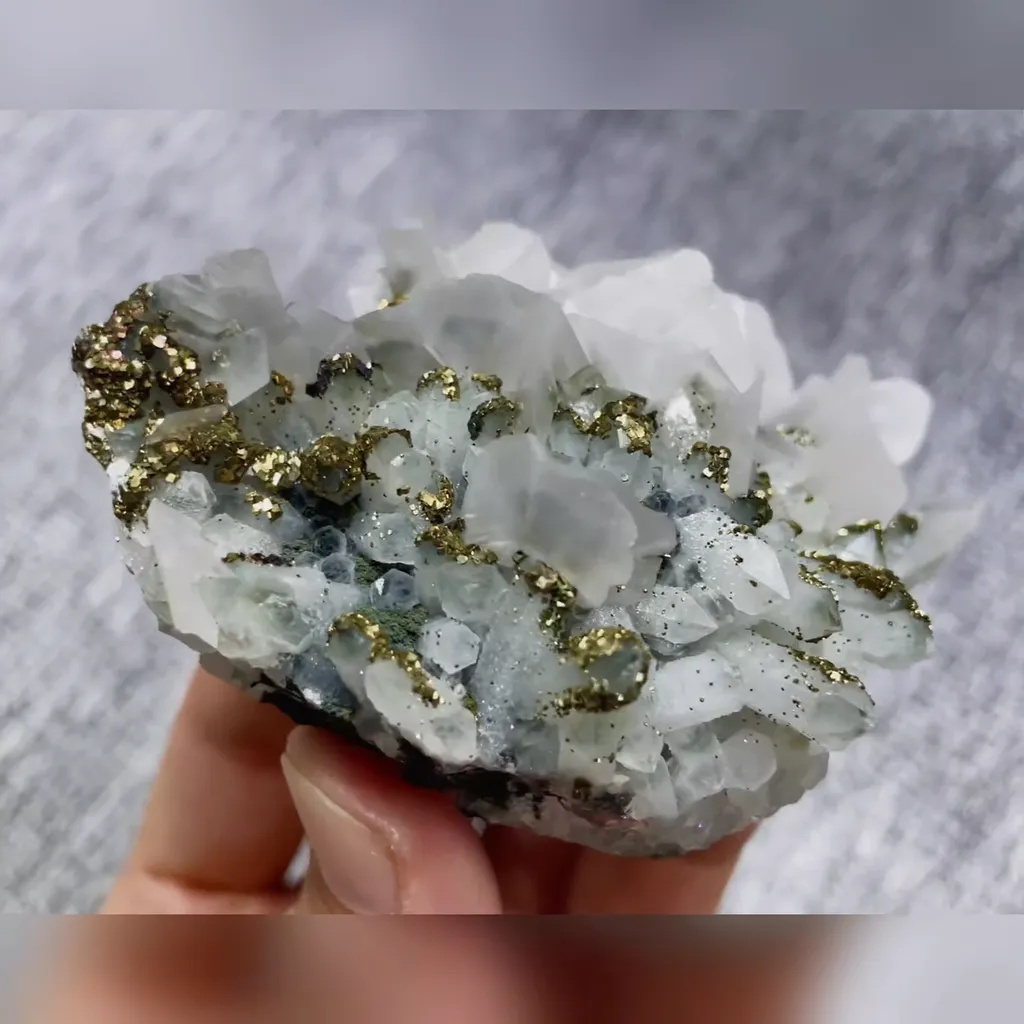 Natural Quartz and Calcite and Pyrite Symbiosis comes from Fujian,China 80*55*40MM - image 3