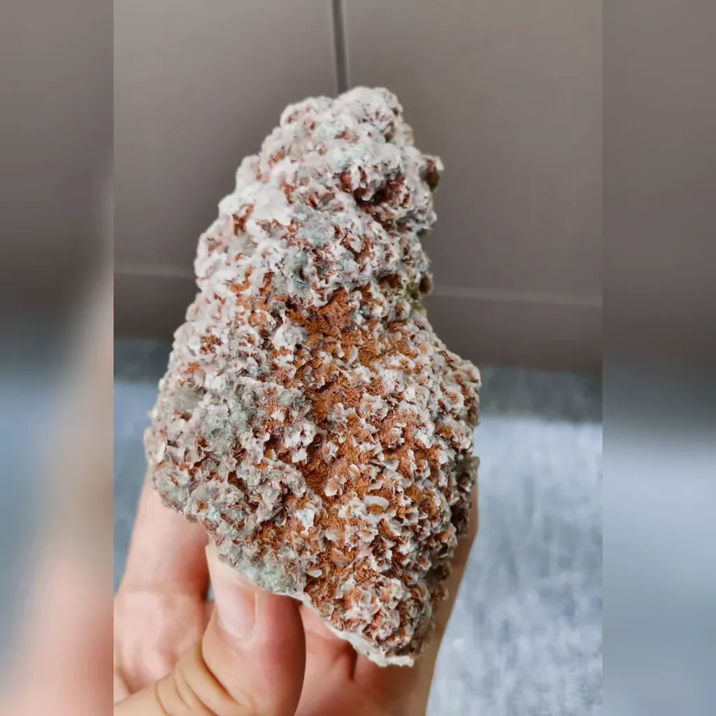 Natural Quartz and Calcite Symbiosis comes from Inner Mongolia,China 60*105*35MM - image 4
