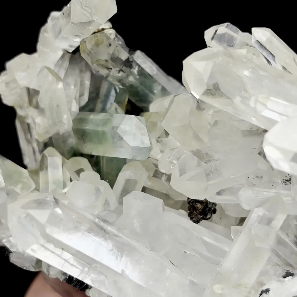 Natural Quartz and Specularite Mineral Specimen,High Quality Specimen,GUANGDONG,CHINA(129*86*79mm) - image 2