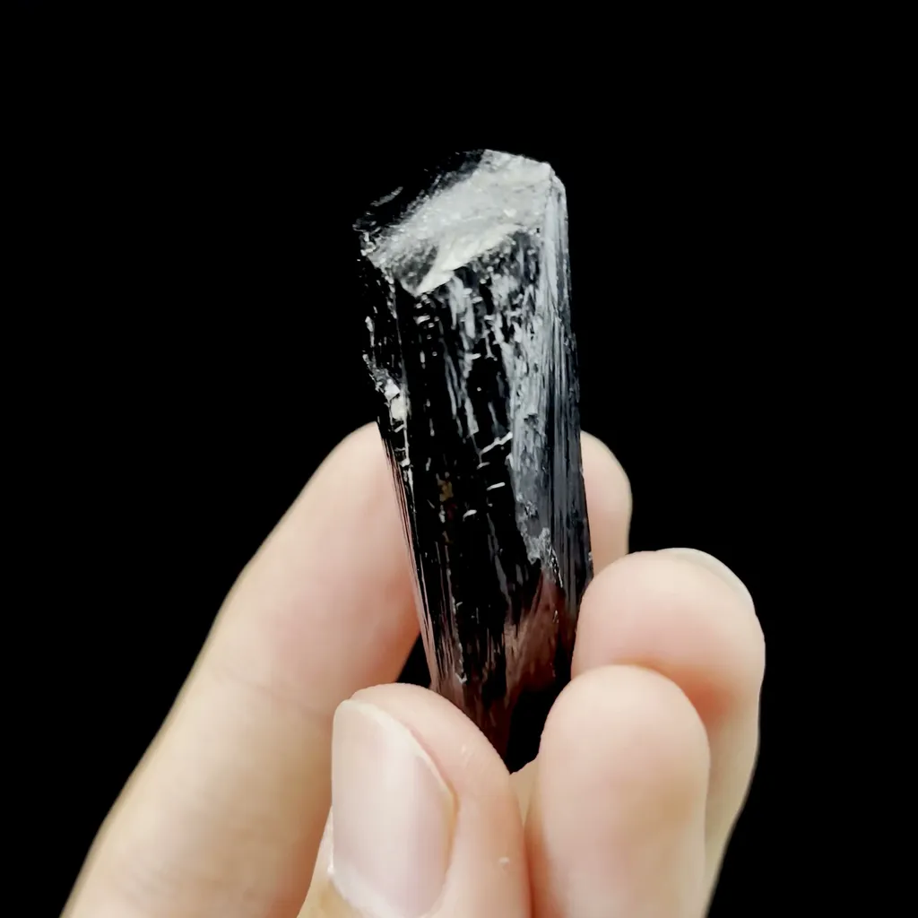 Natural Quartz and Tourmaline Mineral Specimen,High Quality Specimen,NAMIBIA(25*45*15mm) - image 3