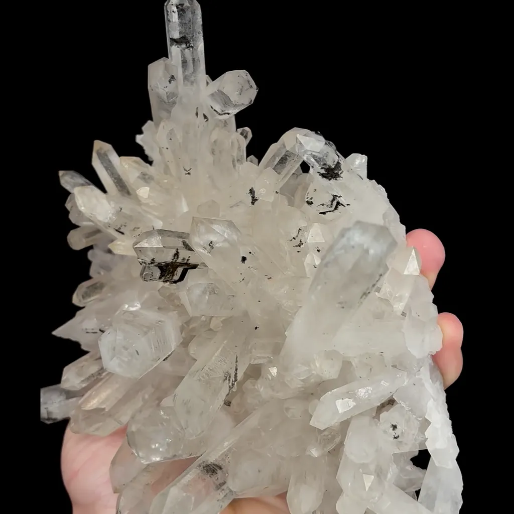 Natural Quartz Cluster, Mineral Specimen: Inner Mongolia,China (170*140*70MM) - image 3