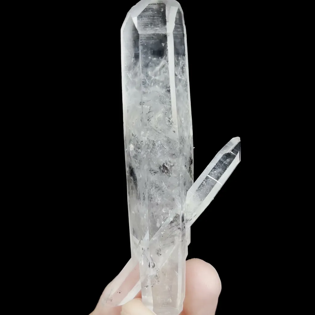 Natural Quartz Crystal Cluster Mineral Specimen,High Quality Specimen,SICHUAN,CHINA(43*17*101mm) image