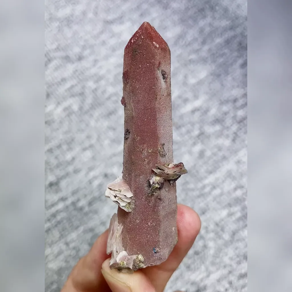 Natural Quartz Tower and Calcite Symbiosis comes from Inner Mongolia,China 20*80*15MM - image 5