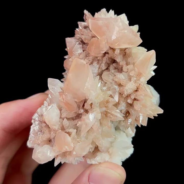 Natural Red Calcite and Quartz, Mineral Specimen:Daye,Hubei (100*70*55MM) - image 4