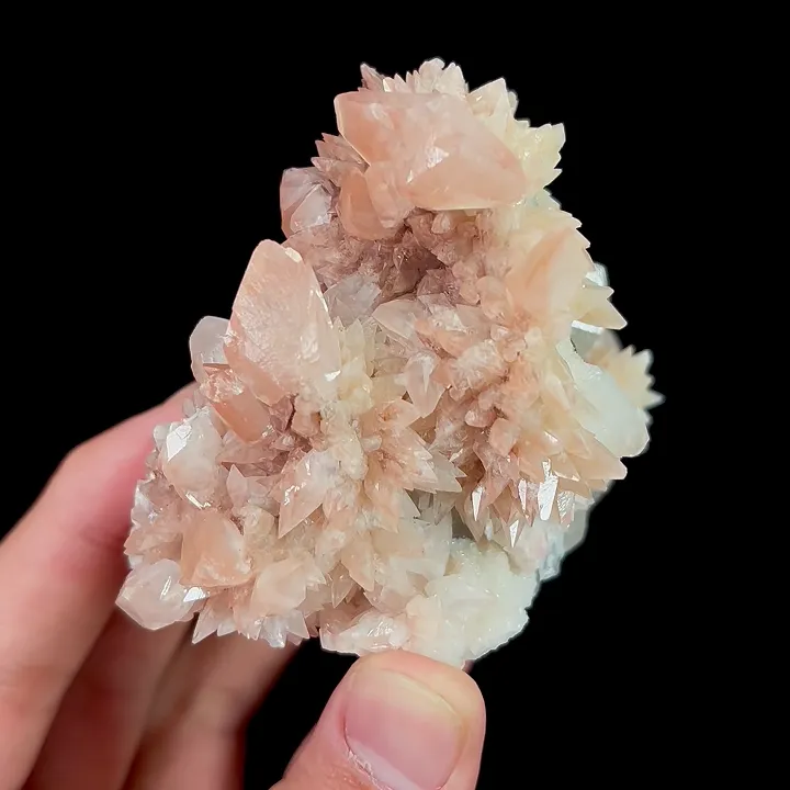 Natural Red Calcite and Quartz, Mineral Specimen:Daye,Hubei (100*70*55MM) - image 3