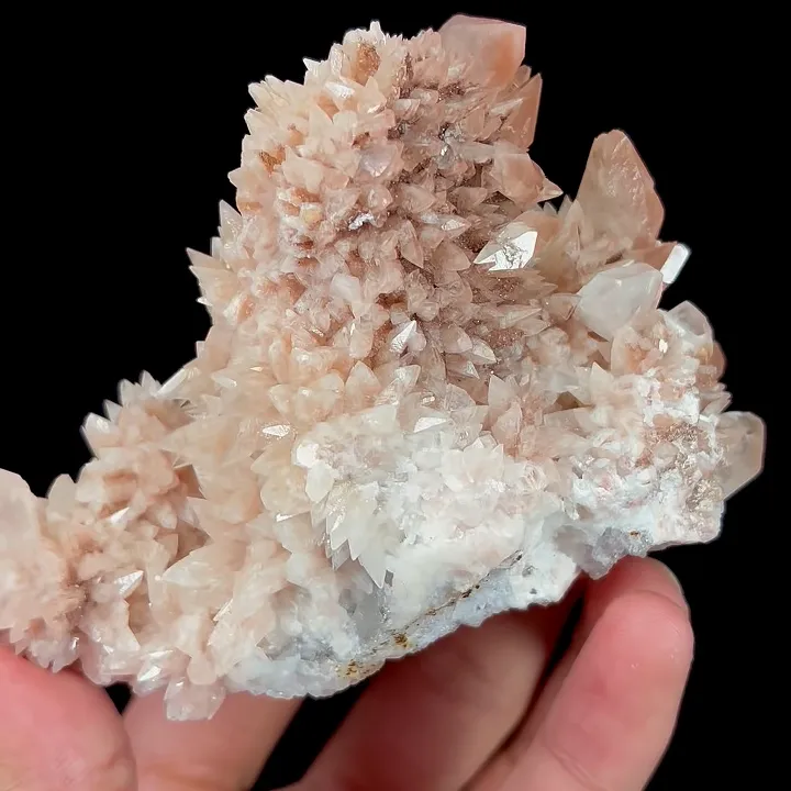Natural Red Calcite and Quartz, Mineral Specimen:Daye,Hubei (100*70*55MM) - image 6