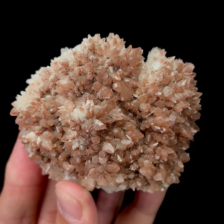 Natural Red Calcite and Quartz, Mineral Specimen:Daye,Hubei (75*60*60MM) - image 4