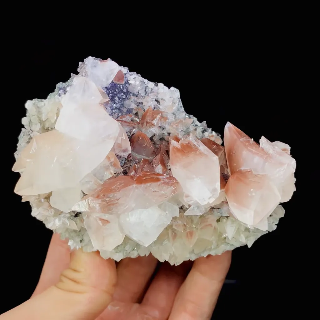 Natural Red Calcite comes from Daye,Hubei 100*70*50MM - image 3