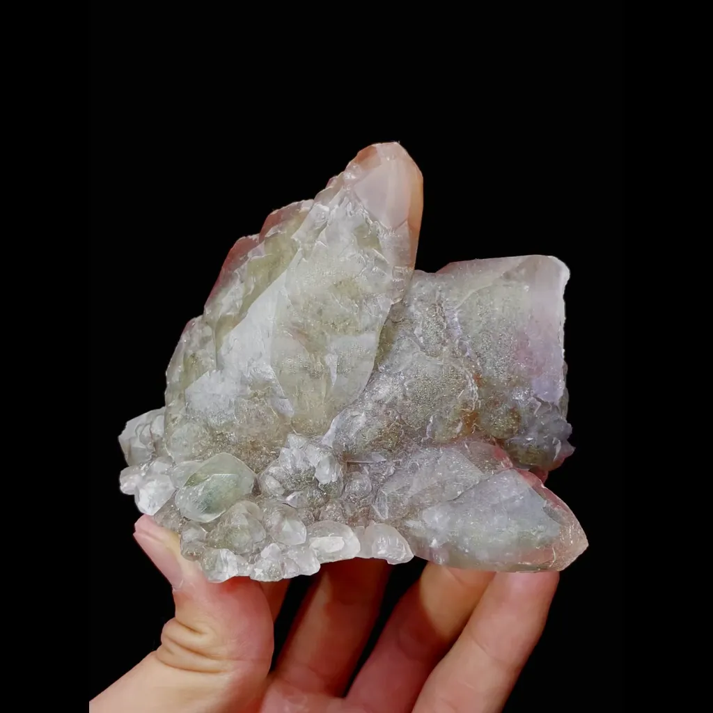 Natural Red Calcite comes from Daye,Hubei 95*60*55MM image