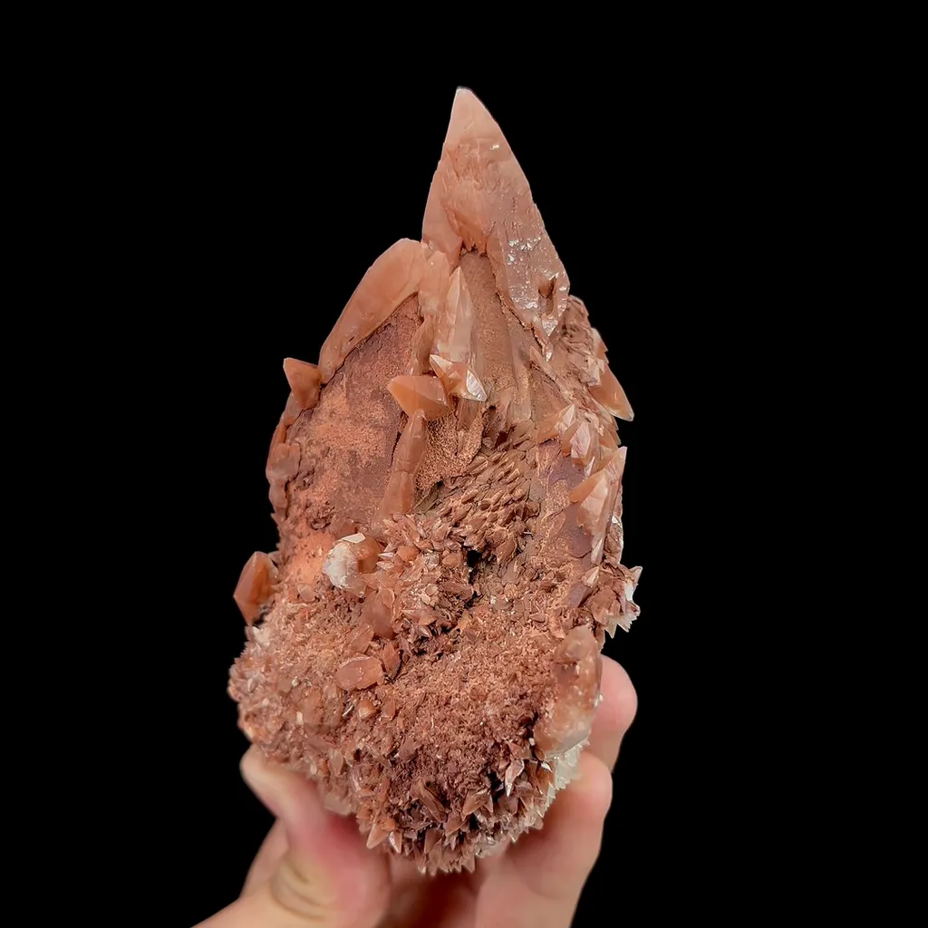 Natural Red Calcite, Mineral Specimen:Daye,Hubei (75*115*45MM) - image 2