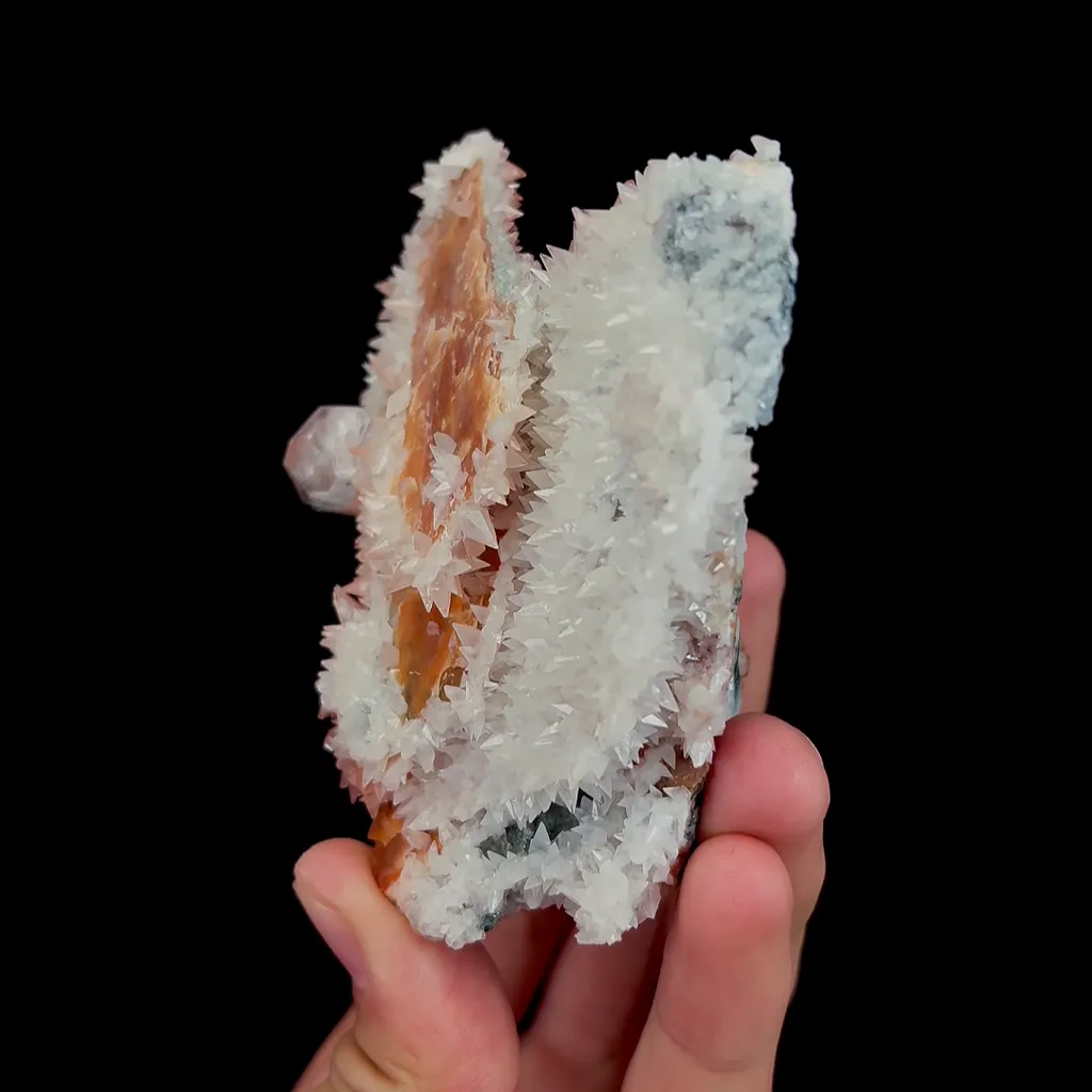 Natural Red Calcite, Mineral Specimen:Daye,Hubei (75*80*45MM) - image 2
