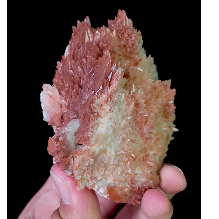 Natural Red Calcite, Mineral Specimen:Daye,Hubei (80*70*70MM) - image 5