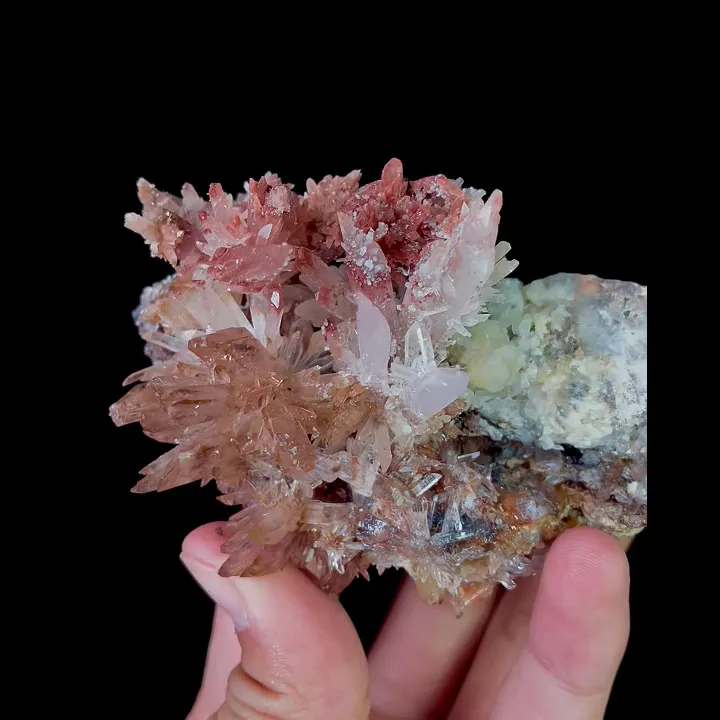 Natural Red Gypsum, Mineral Specimen: Guizhou,China (95*60*50MM) - image 3