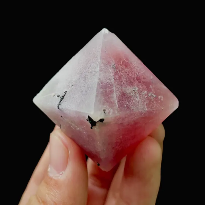 Natural Red Octahedral Fluorite, Mineral Specimen: Inner Mongolia,China (35*35*50MM) image