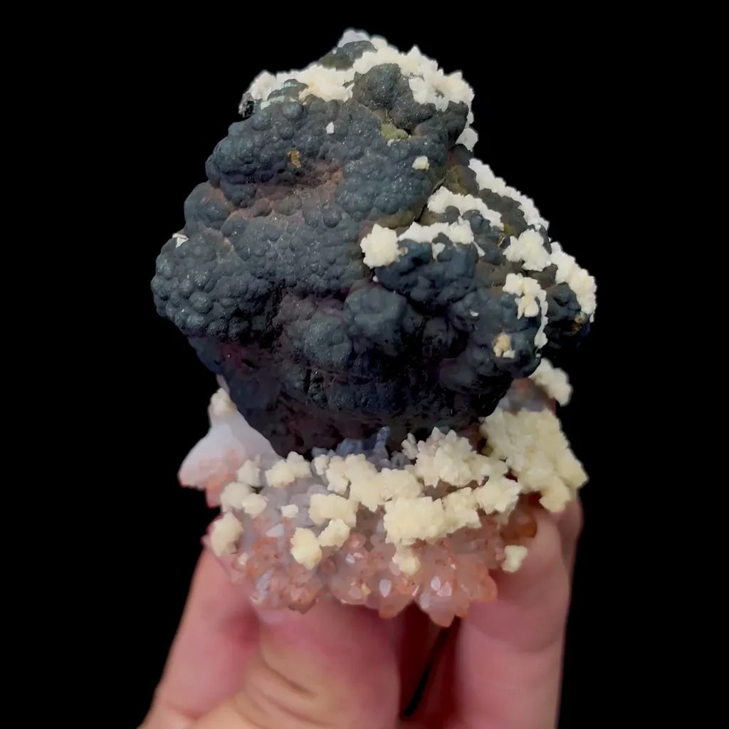 Natural Red Quartz Limonite and Dolomite Mineral Specimen,High Quality Specimen,JIANGXI,CHINA(55*75*40mm) - image 4