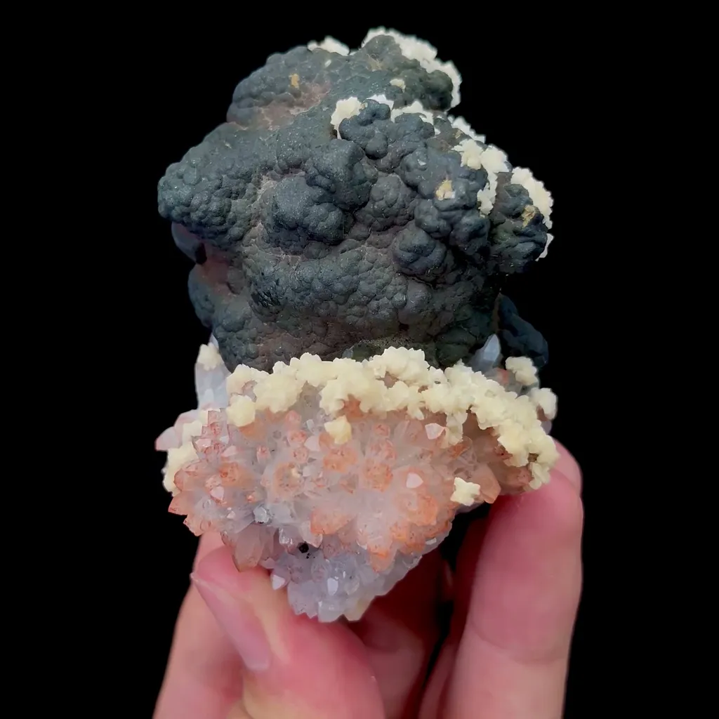 Natural Red Quartz Limonite and Dolomite Mineral Specimen,High Quality Specimen,JIANGXI,CHINA(55*75*40mm) image