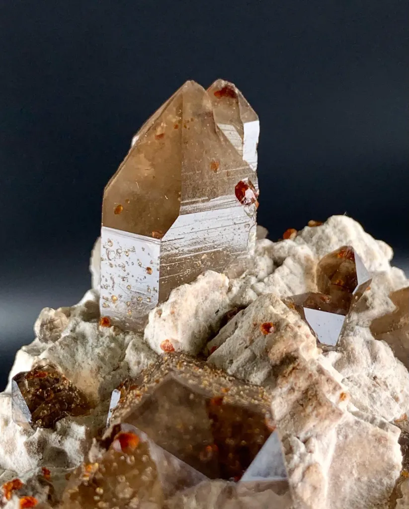 Natural Red Spessartine Garnet in Smoky Quartz on Albite Matrix from China - image 7