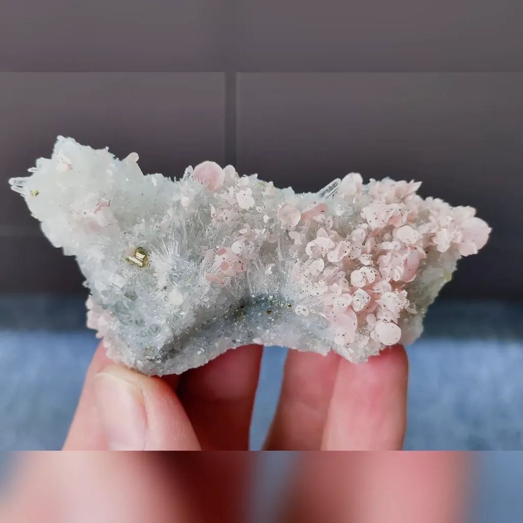Natural Rhodochrosite and Clear Quartz Cluster comes from Guangxi,China 70*30*20MM image