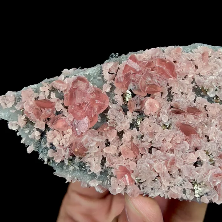 Natural Rhodochrosite and Quartz Cluster, Mineral Specimen:Guangxi,China (110*60*20MM) - image 4