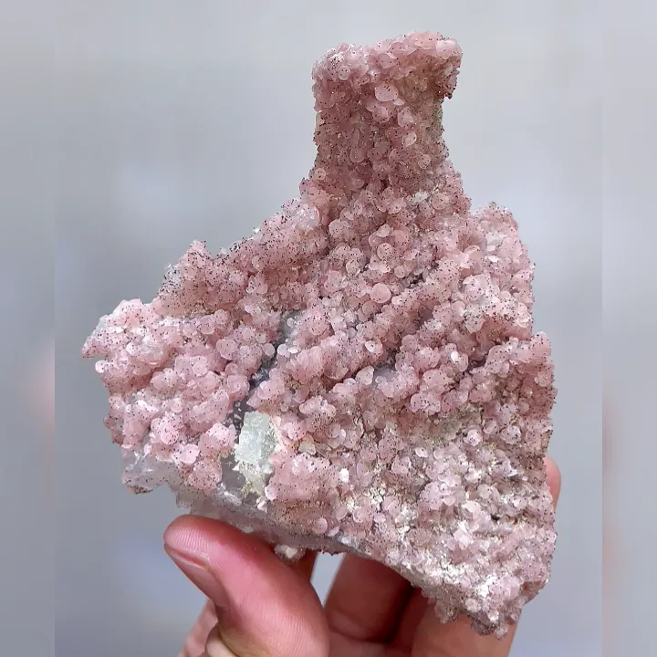 Natural Rhodochrosite and Quartz, Mineral Specimen:Guangxi,China (80*70*35MM) - image 6