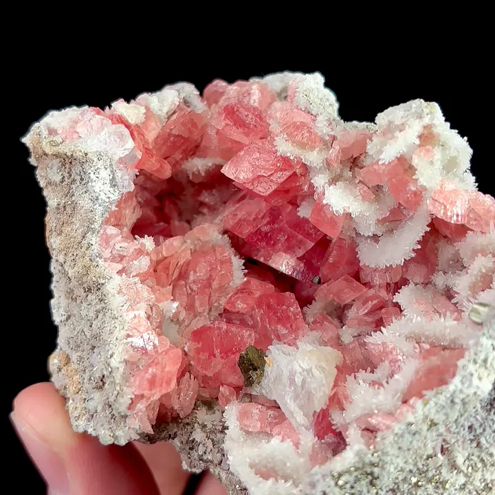 Natural Rhodochrosite, Mineral Specimen:Guangxi,China (90*60*35MM) - image 3