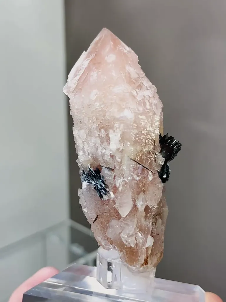 Natural Rose Quartz Tower Pointed  and Mirror Iron Ore coexist comes from Inner Mongolia,China 50*40*80MM - image 4