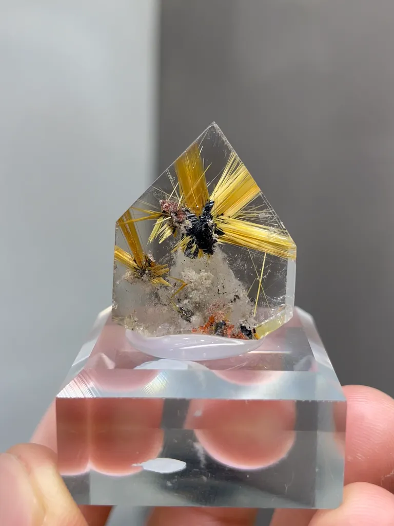 Natural Rutile comes from Brazil 20*10*20MM - image 7
