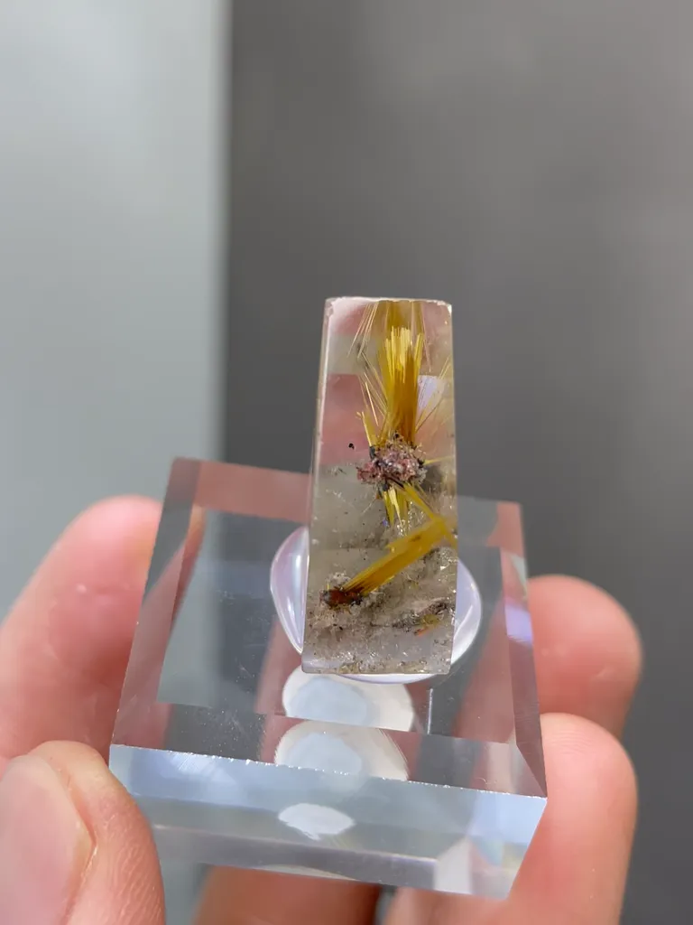 Natural Rutile comes from Brazil 20*10*20MM - image 5