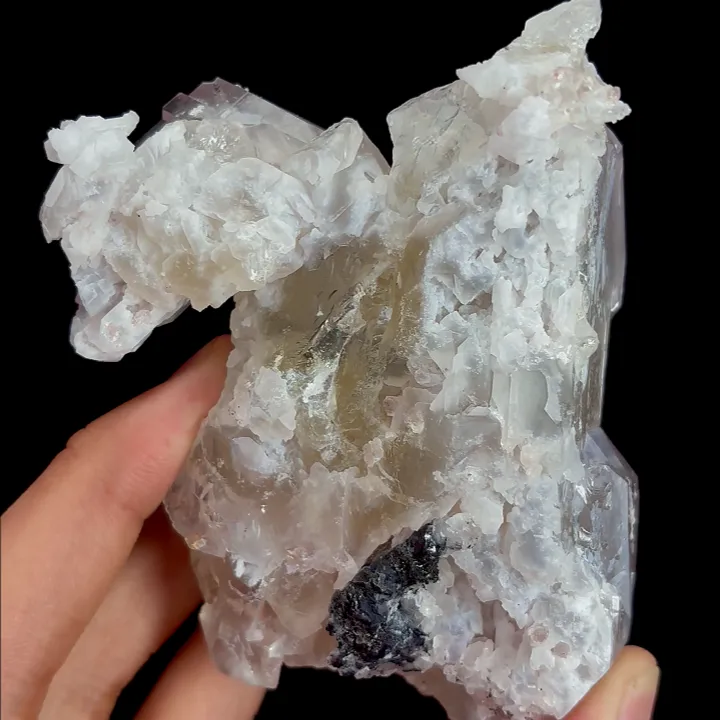 Natural Skeleton Quartz, Mineral Specimen: Madagascar (75*95*45MM) - image 3