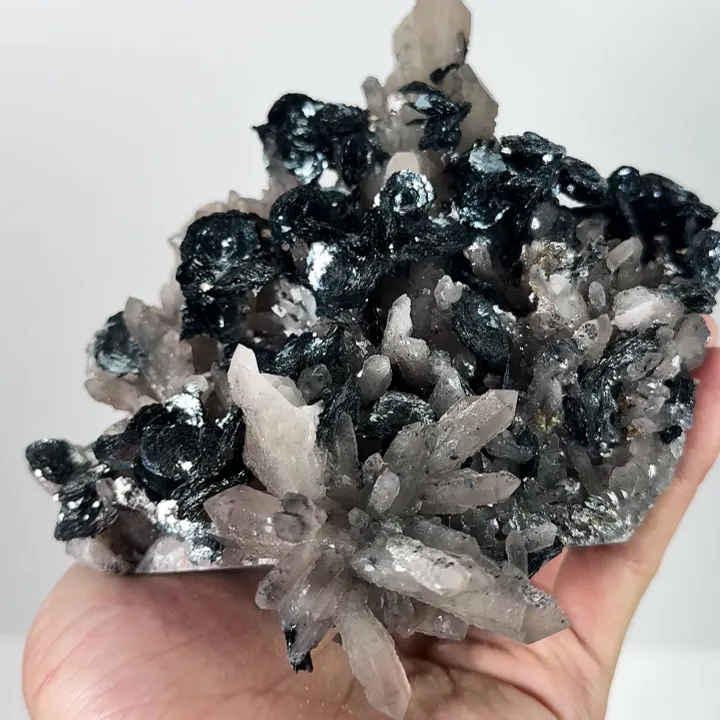 Natural Specularite and Quartz Cluster, Mineral Specimen: Inner Mongolia,China (120*150*80MM) - image 3