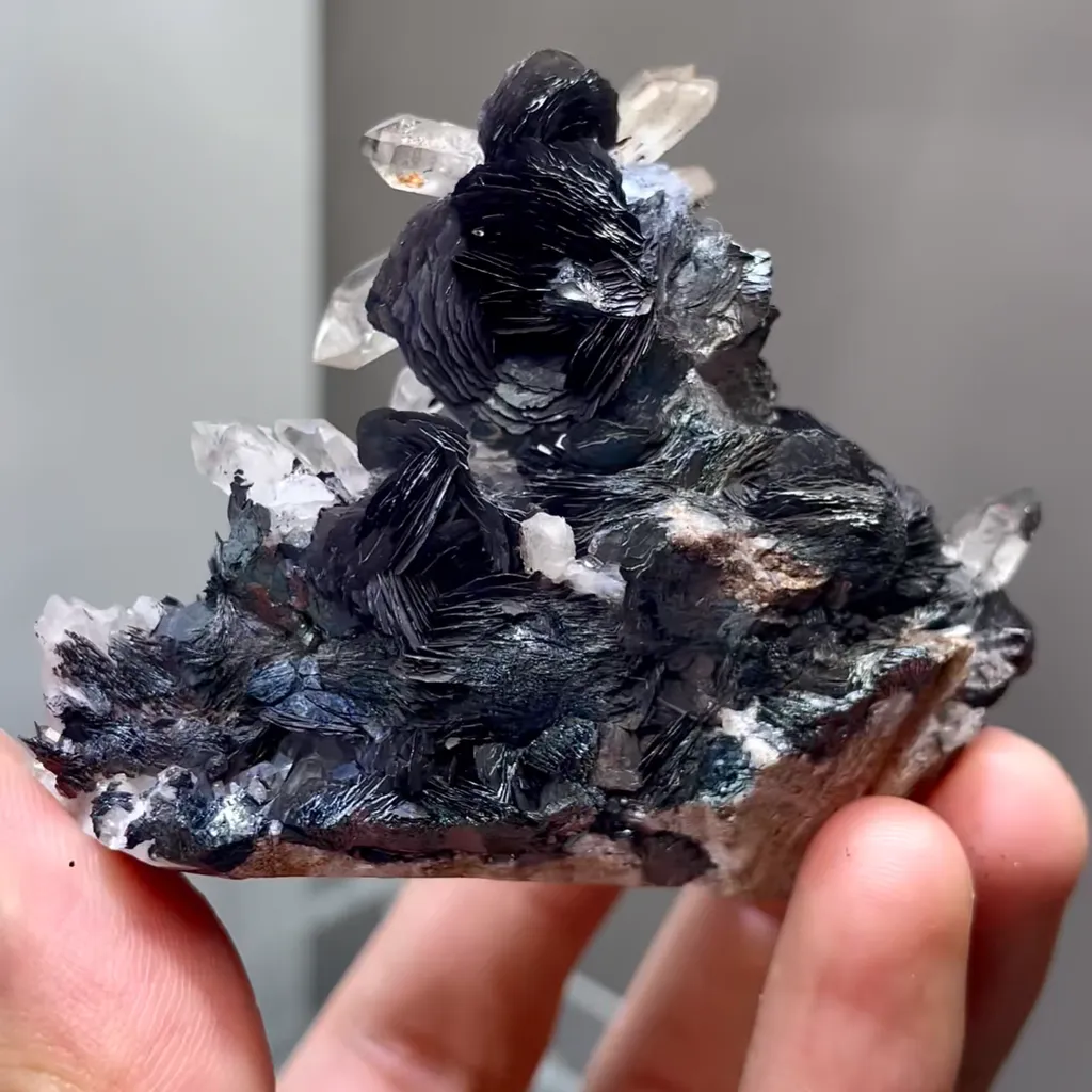 Natural Specularite and Quartz Clusters Symbiosis comes from Inner Mongolia，China 70*40*55MM - image 2