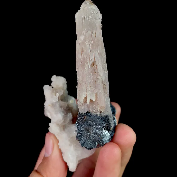 Natural Specularite and Quartz, Mineral Specimen: Inner Mongolia,China (50*85*45MM) - image 4