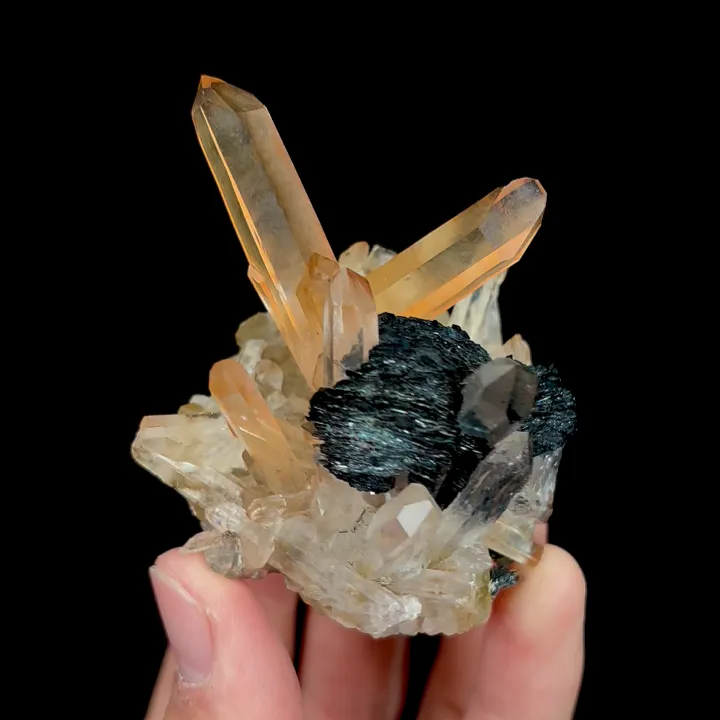 Natural Specularite and Quartz, Mineral Specimen: Jinlong,Guangdong (55*50*45MM) - image 2