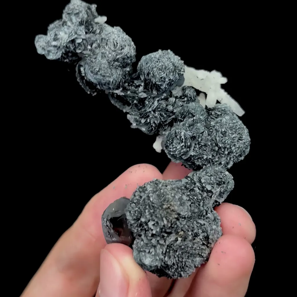 Natural Specularite and Quartz Mineral Specimen,High Quality Specimen,INNER MONGOLIA,CHINA(55*65*25mm) - image 3