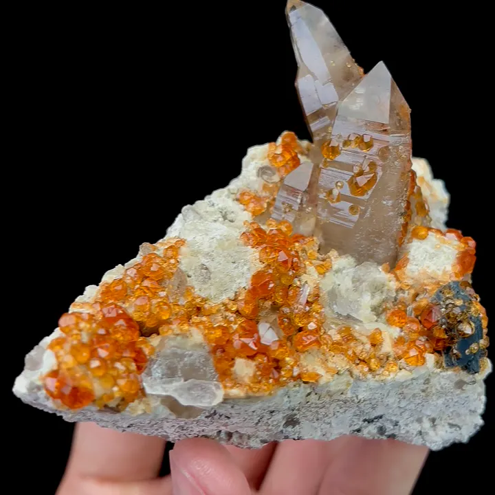 Natural Spessartine and Smoke Quartz,Cluster Mineral Specimen:FUJIAN 35*65*100mm) - image 3