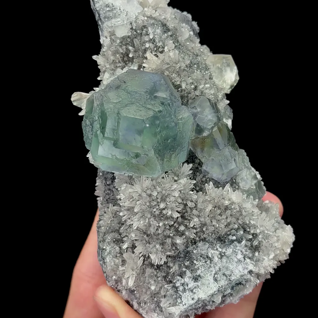 Natural Spherical Blue Green Fluorite Mineral Specimen,High Quality Specimen,FUJIAN,CHINA(67*46*120mm) - image 4
