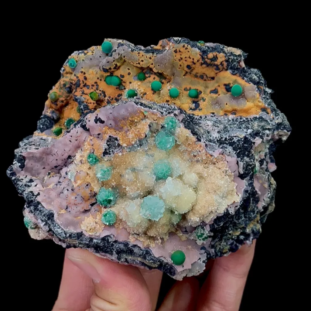 Natural Spherical Malachite, Mineral Specimen: Congo, Africa (95*80*40MM) - image 5