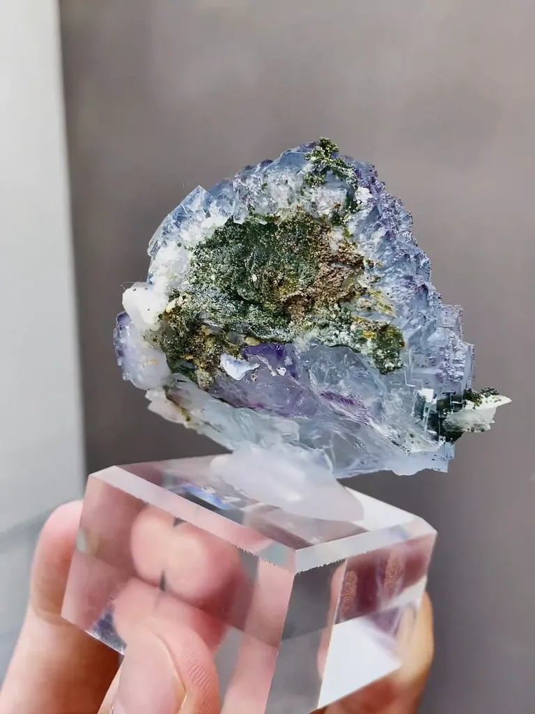 Natural Stepped Blue Fluorite comes from Yaogangxian,Hunan 55*30*50MM - image 6
