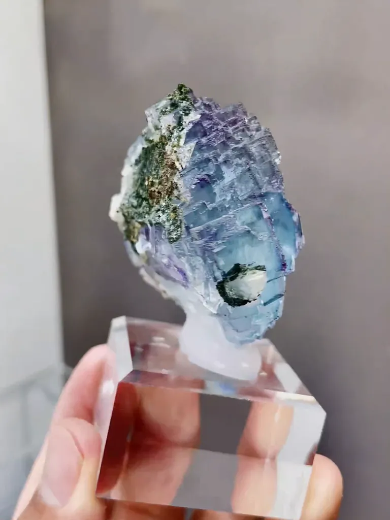 Natural Stepped Blue Fluorite comes from Yaogangxian,Hunan 55*30*50MM - image 5