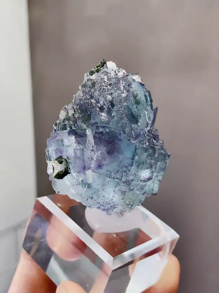 Natural Stepped Blue Fluorite comes from Yaogangxian,Hunan 55*30*50MM - image 2