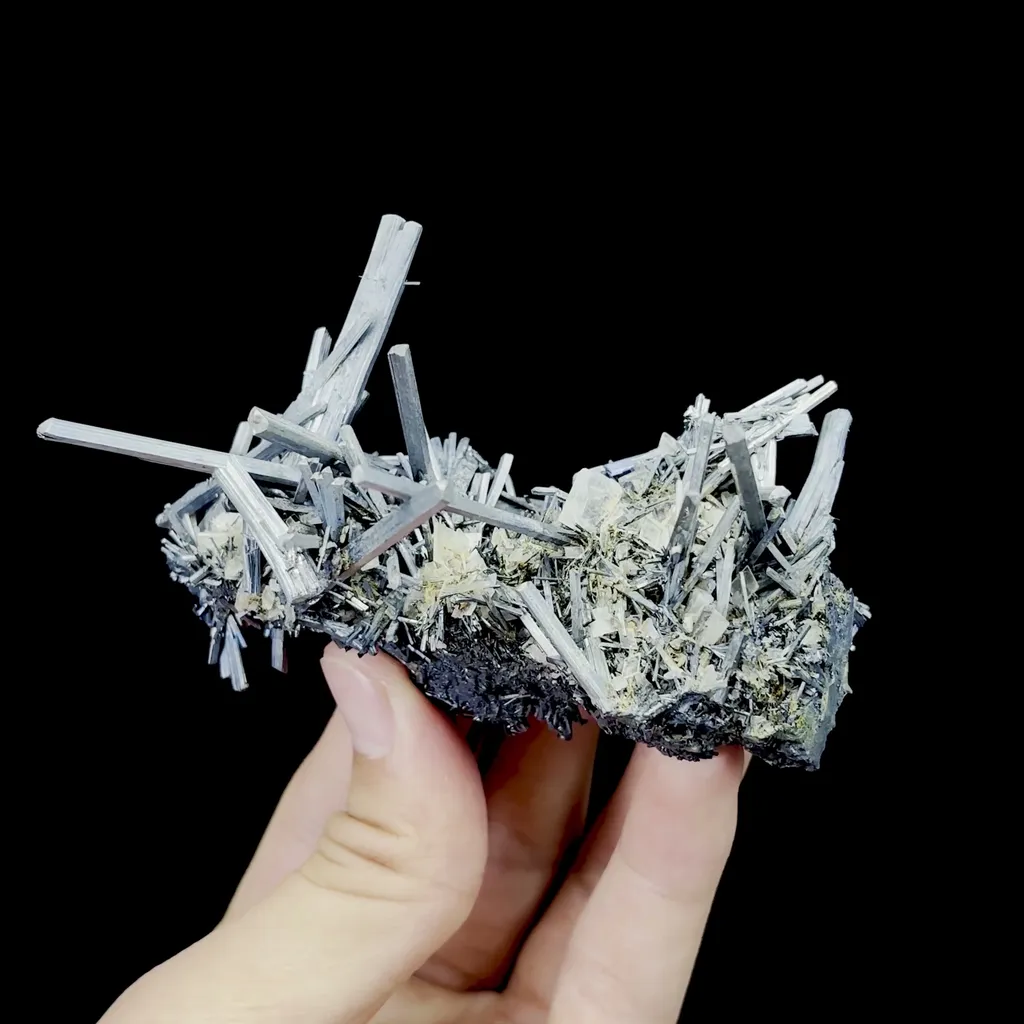 Natural Stibnite Mineral Specimen,High Quality Specimen,LENGSHUIJIANG,HUNAN,CHINA(95*57*44mm) - image 4