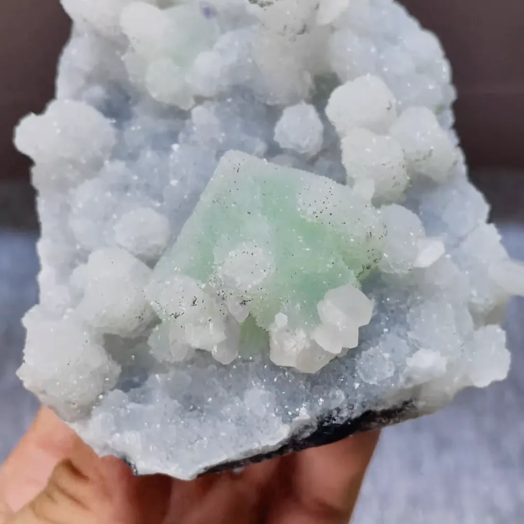 Natural Sugar Fluorite comes from Fujian,China 90*80*45MM - image 2