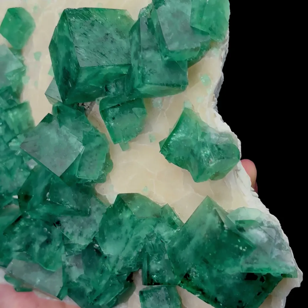 Natural Sunlight Fluorite Mineral Specimen,High Quality Specimen,MADAGASCAR(220*140*65mm) - image 3