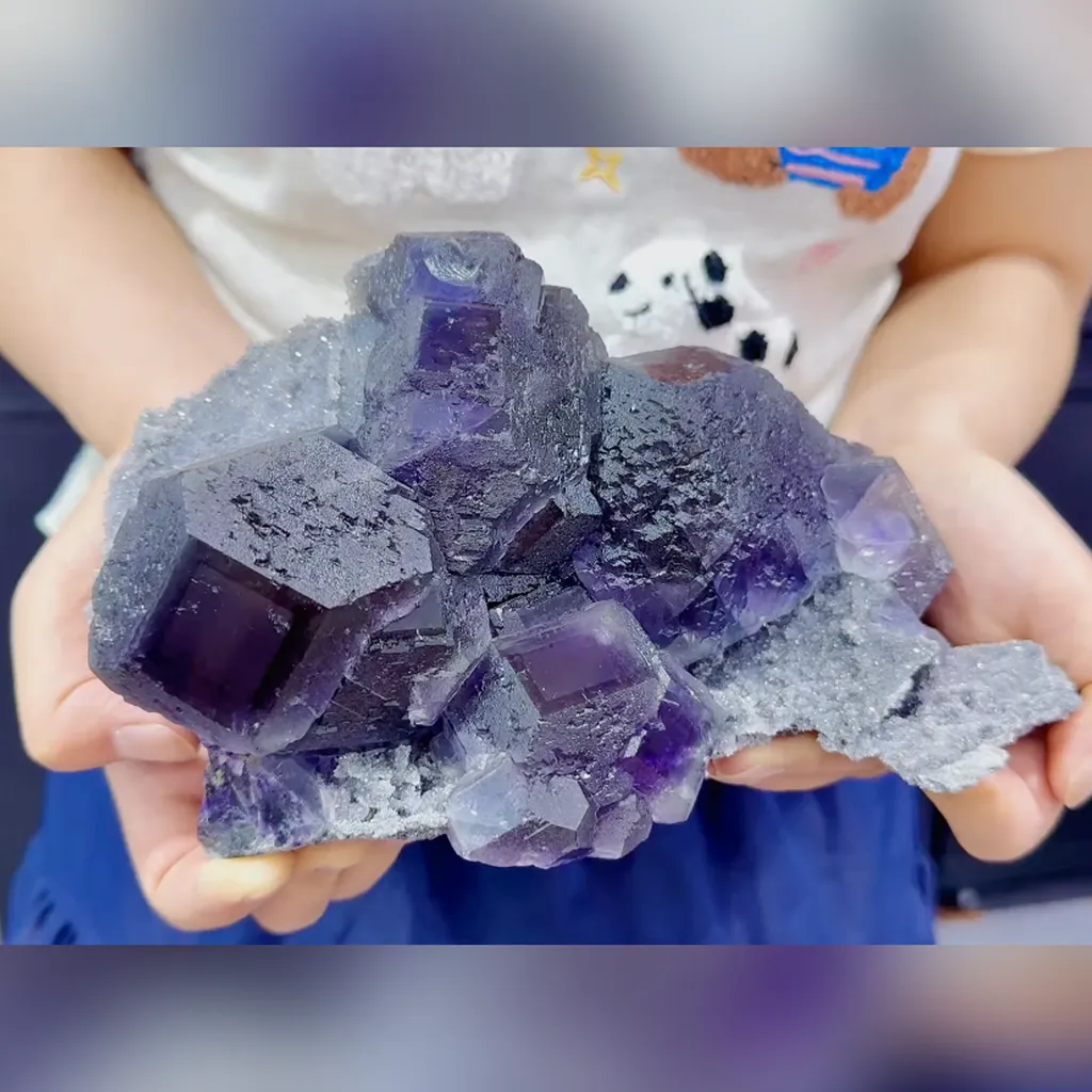 Natural Tanzanite Blue Fluorite comes from Fujian,China 200*80*120MM image