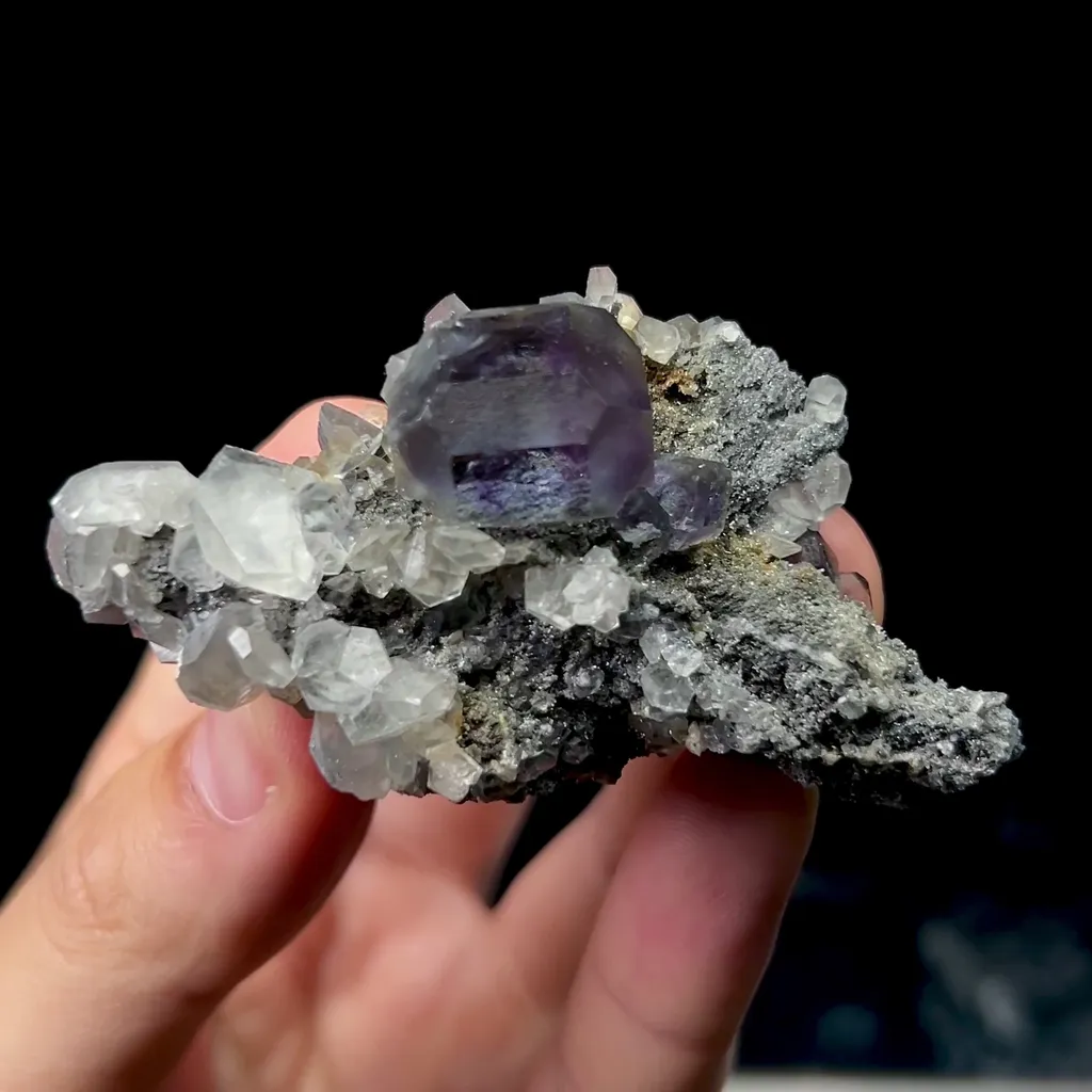 Natural Tanzanite Fluorite and Calcite Mineral Specimen,High Quality Specimen,FUJIAN,CHINA(70*35*25mm) image