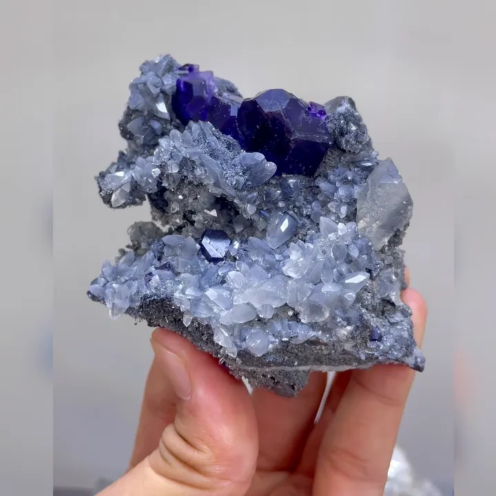 Natural Tanzanite Fluorite and Calcite Symbiosis comes from Fujian,China 90*60*35MM - image 5