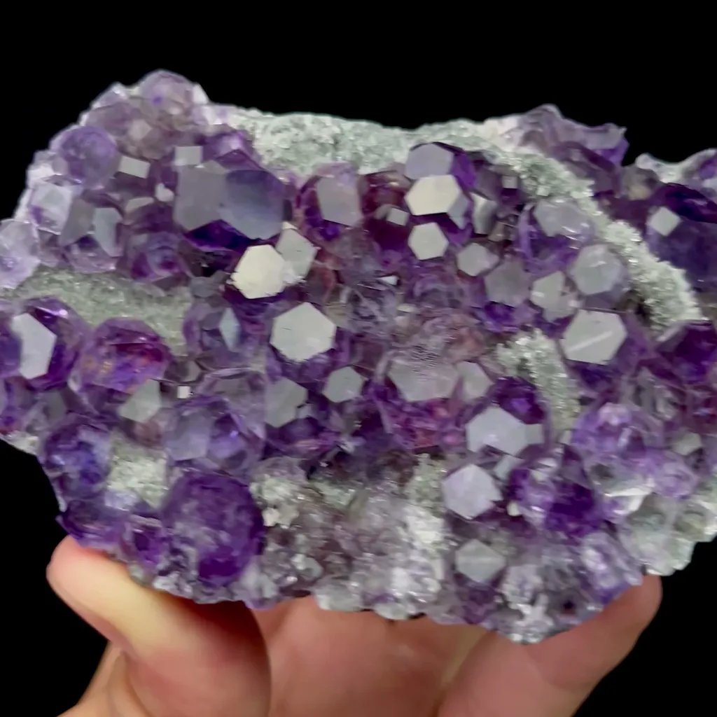 Natural Tanzanite Fluorite and Crystal Mineral Specimen,High Quality Specimen,QUANZHOU,FUJIAN,CHINA(115*70*30mm) - image 3