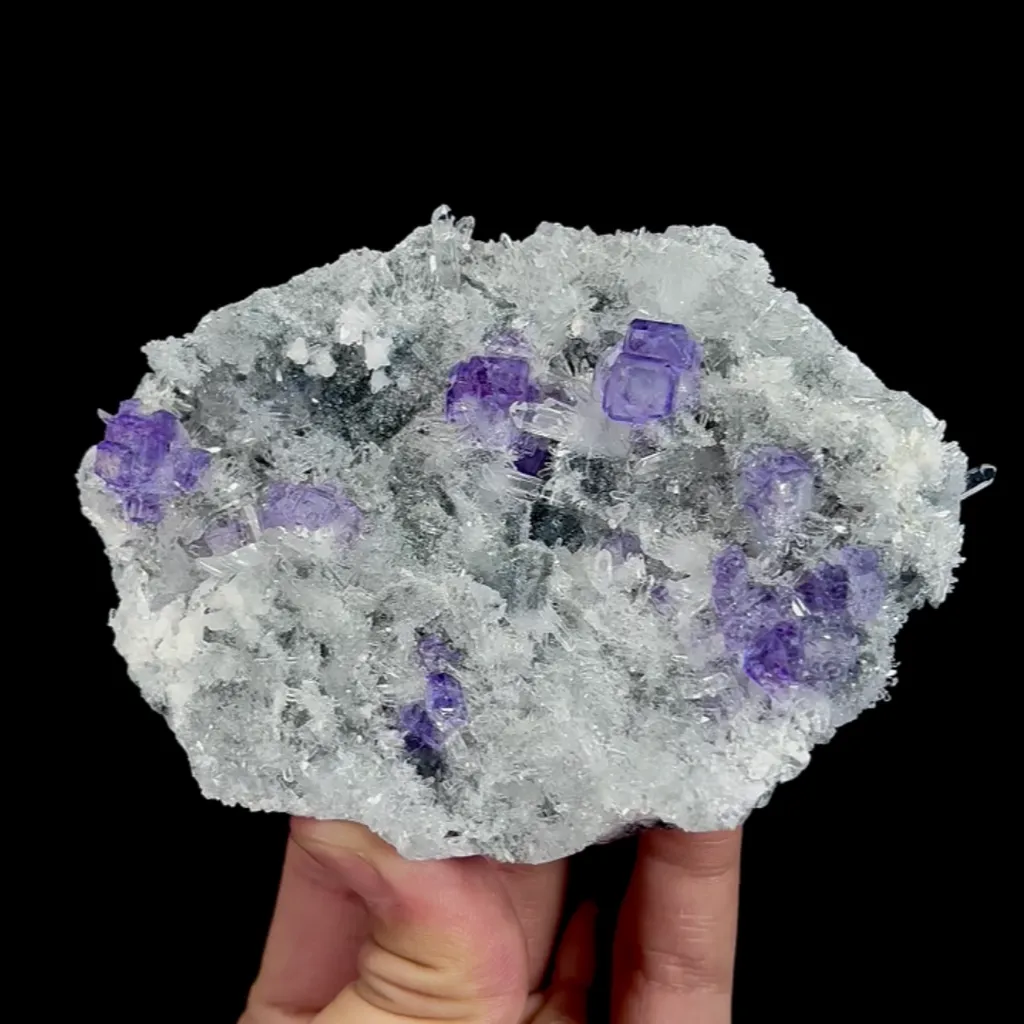 Natural Tanzanite Fluorite and Quartz Cluster, Mineral Specimen:Fujian,China (115*80*40MM) - image 5