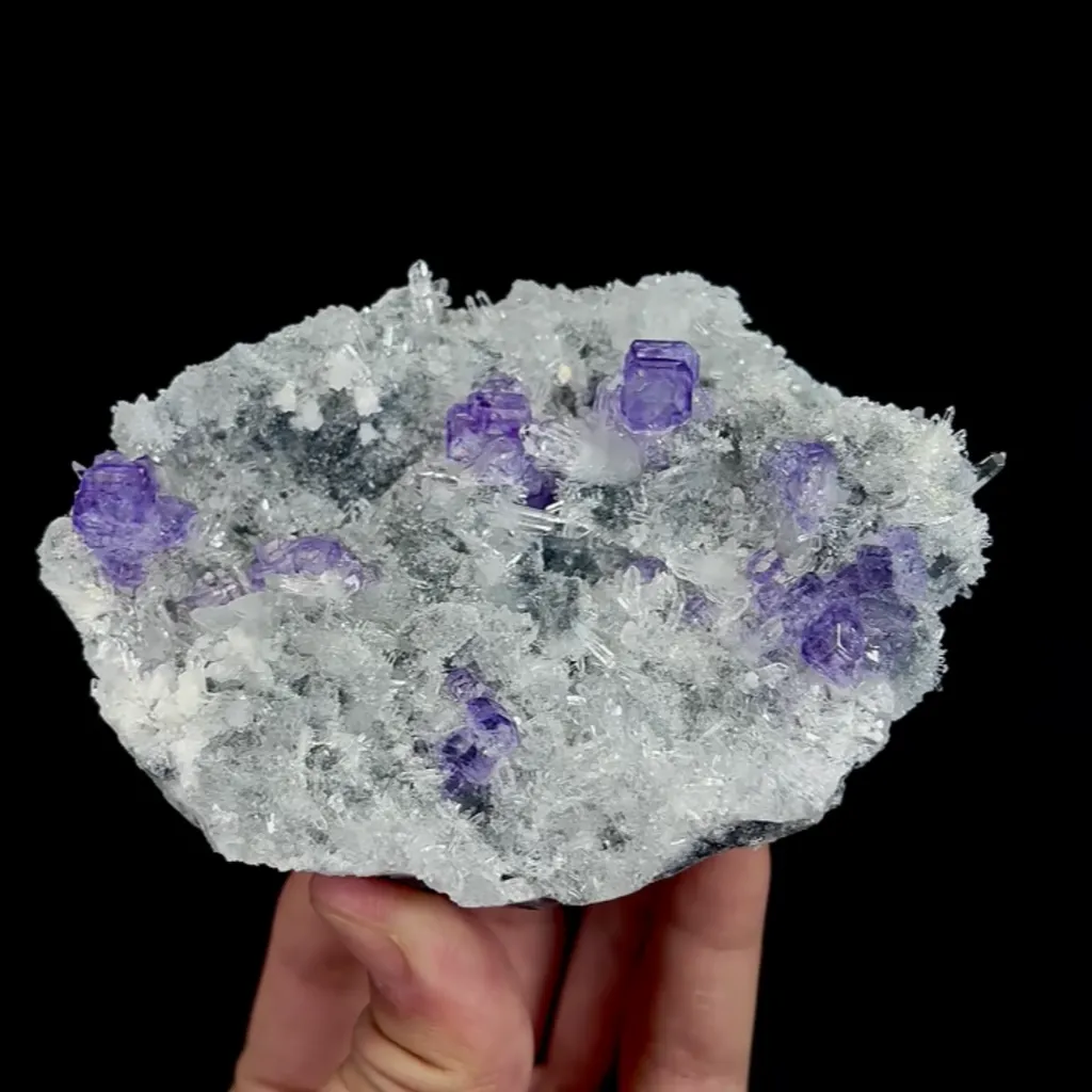 Natural Tanzanite Fluorite and Quartz Cluster, Mineral Specimen:Fujian,China (115*80*40MM) - image 4
